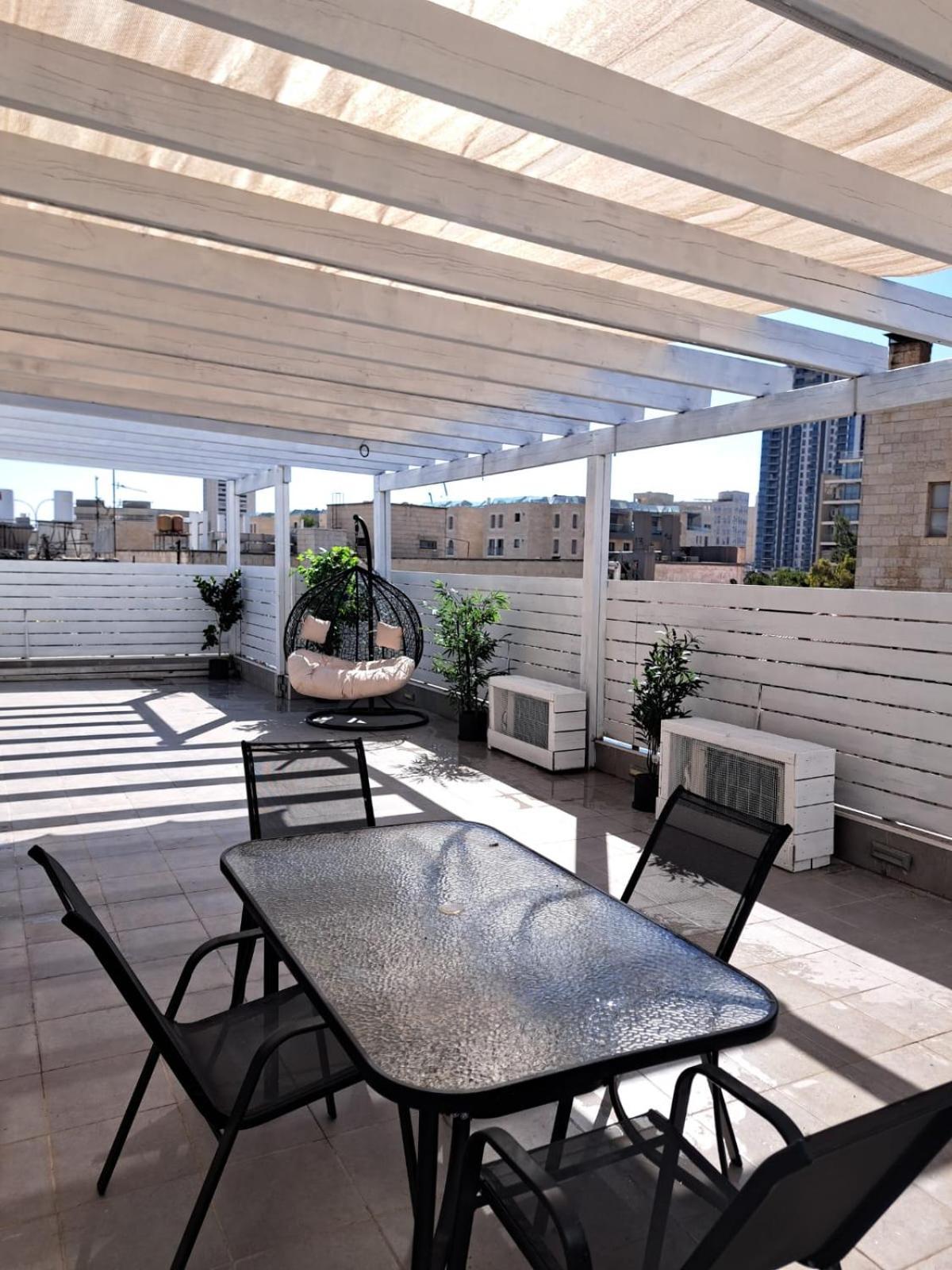 Havatselet 19 By Isrentals Jerusalem Exterior photo